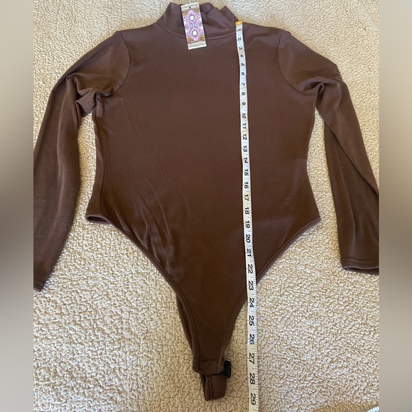 🌸 Boohoo 🌸 brown turtleneck bodysuit - Picture 7 of 9